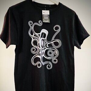 Octopus - Native Northwest - Indigenous art from Canada - tee-shirt (SMALL)